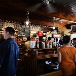 restaurant-people-alcohol-bar