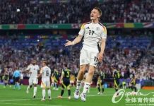 谁懂哇,中文广告霸屏欧洲杯,是欧洲杯“赞助产品”大升级!